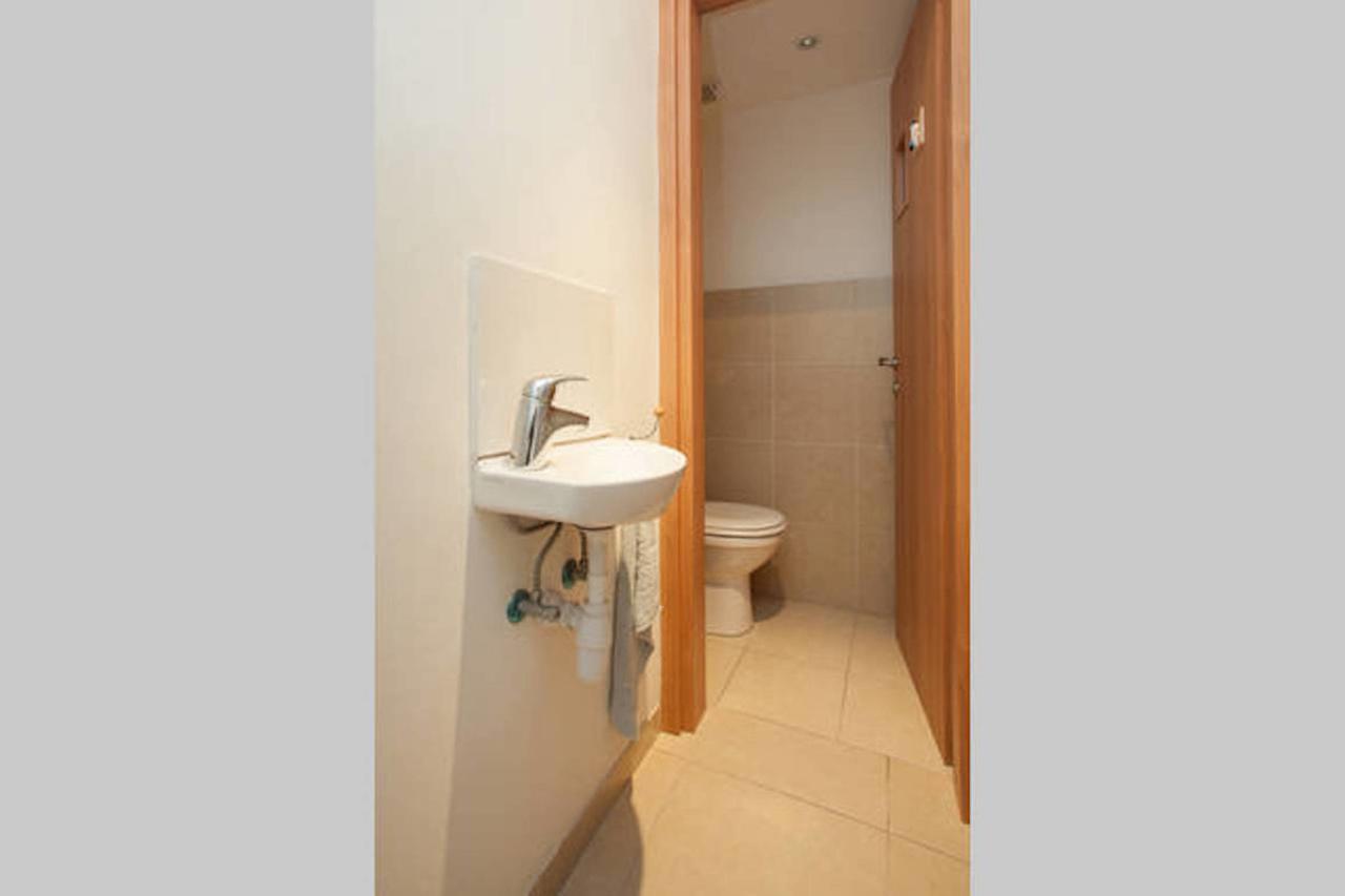 Cosy 1Br Near Beach By Feelhome Tel-Aviv Kültér fotó